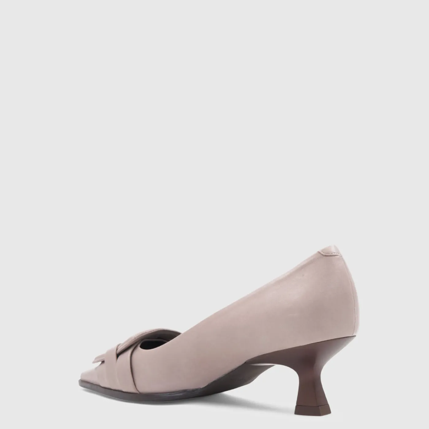 Heels*Aquatalia Aloha Taupe