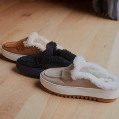 Flats*Aquatalia Amata Camel