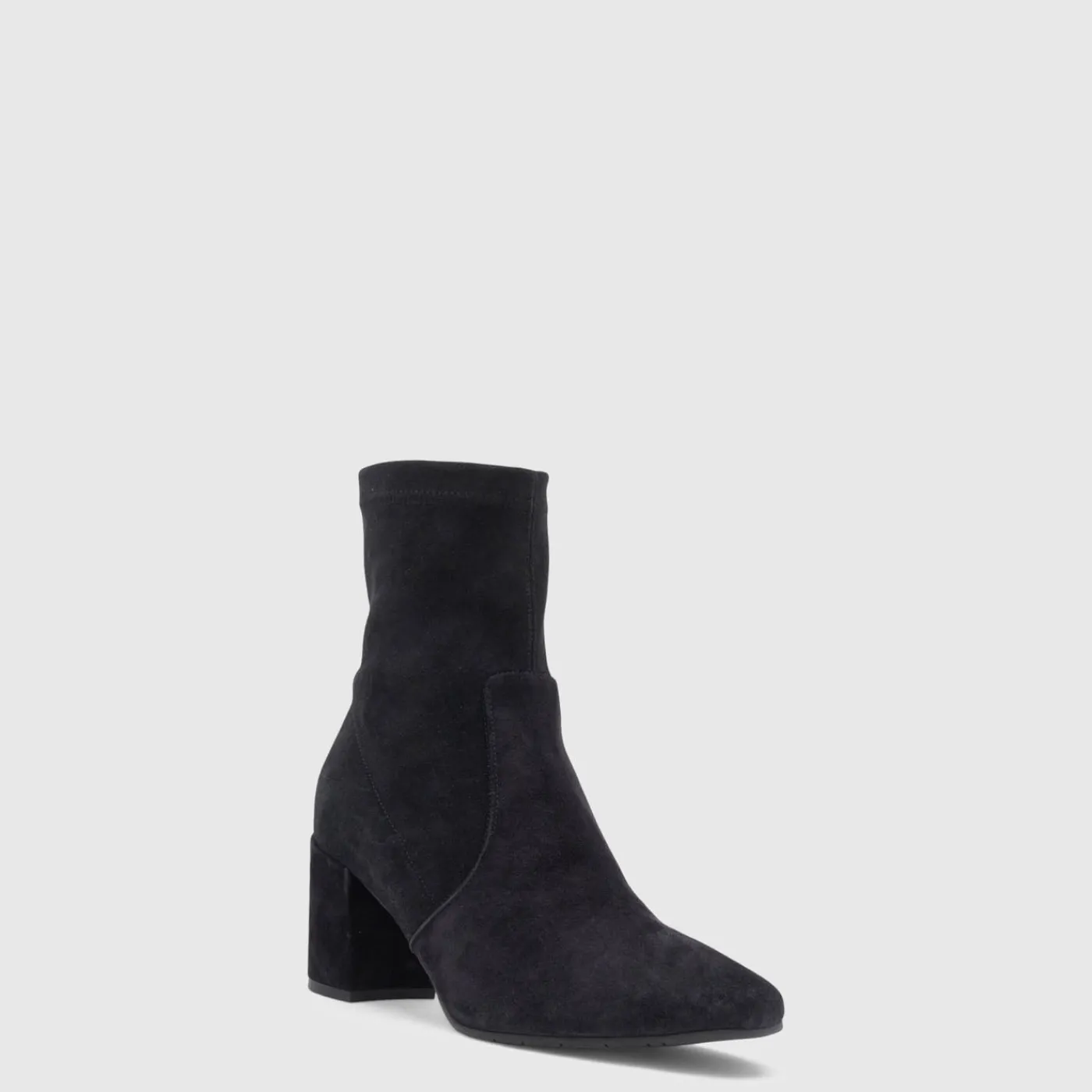 Boots*Aquatalia Demetra Black suede