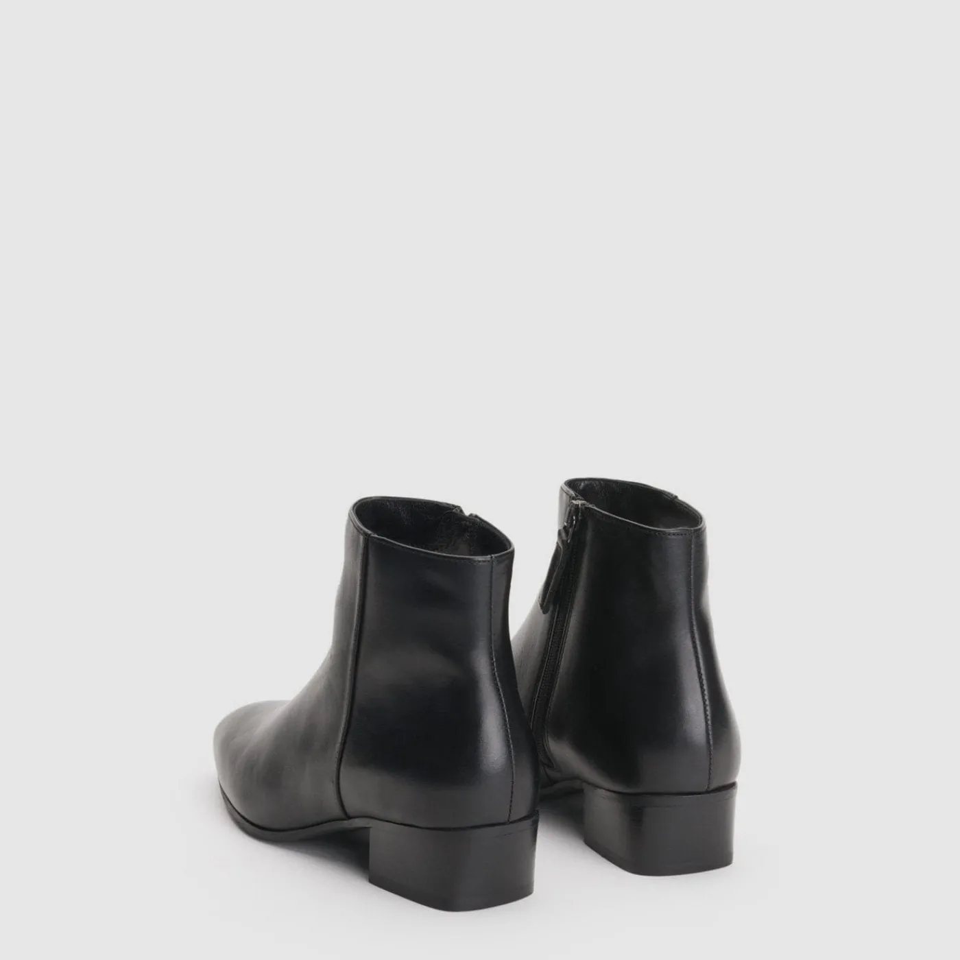 Boots*Aquatalia Fuoco Black leather
