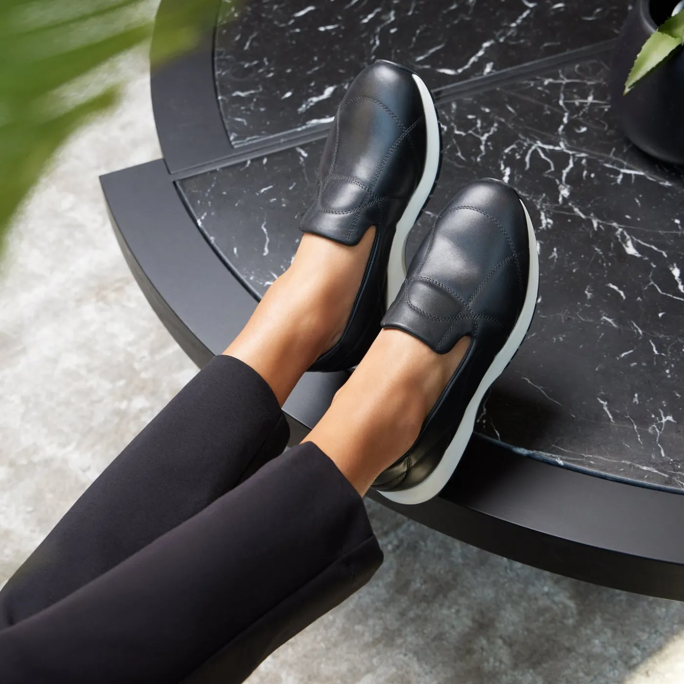 Sneakers*Aquatalia Katya Black