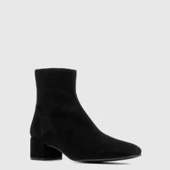 Boots*Aquatalia Larra Black