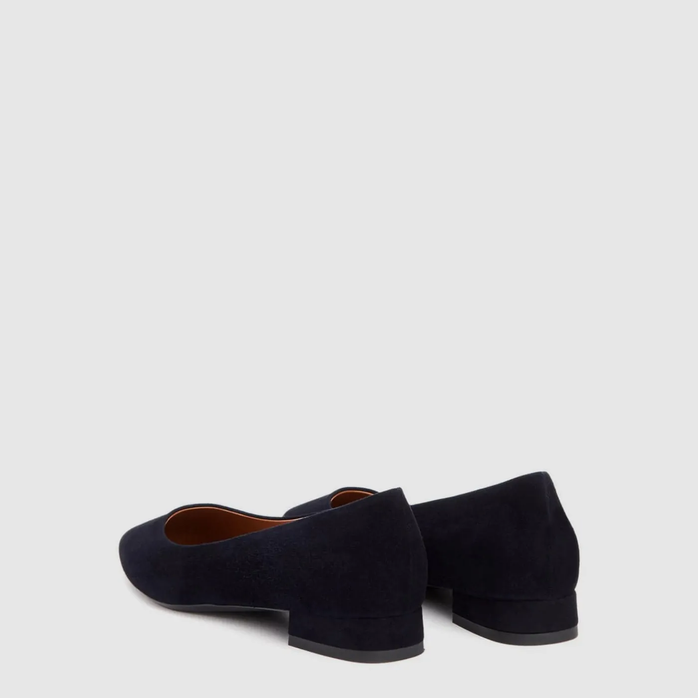 Flats*Aquatalia Penina Navy