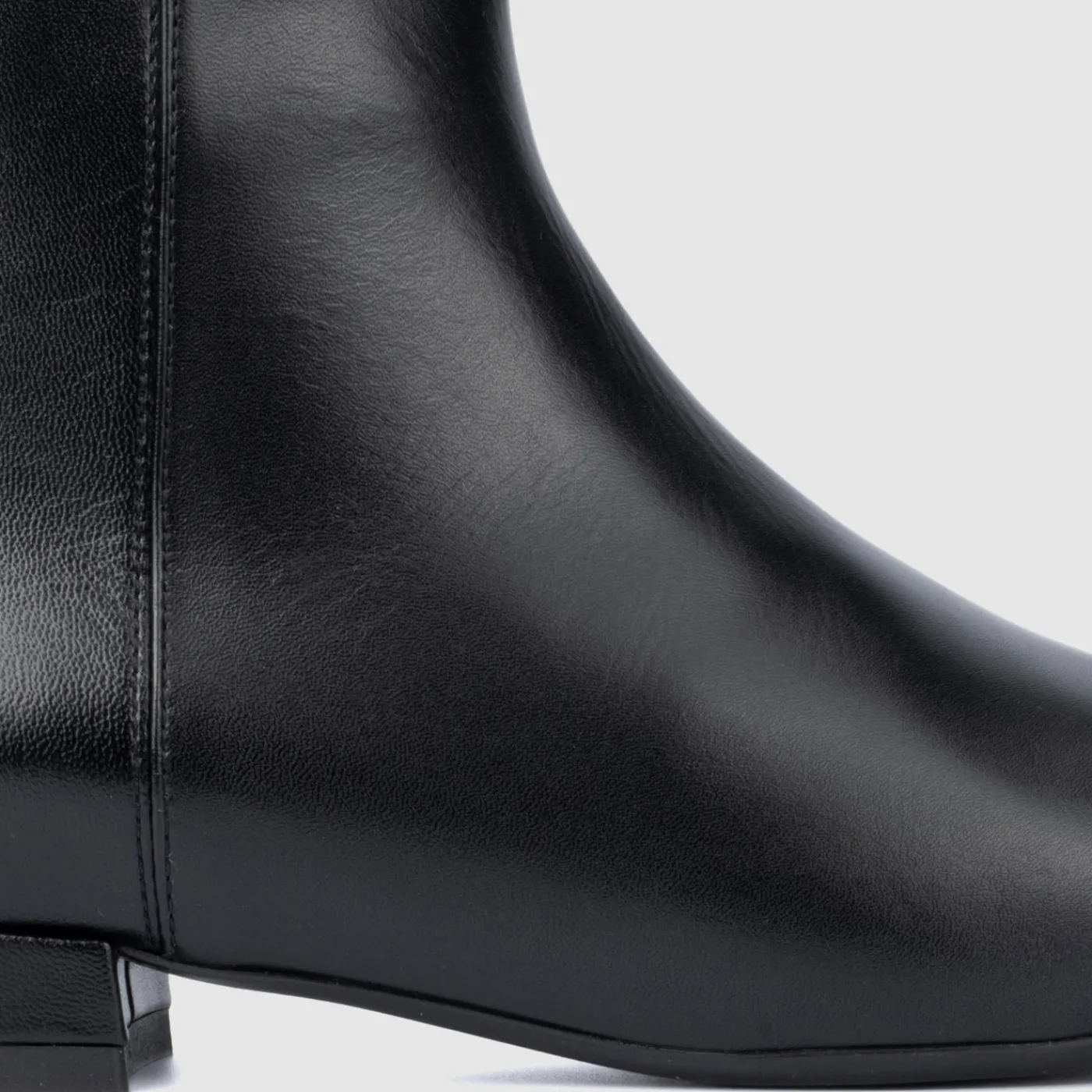 Boots*Aquatalia Prisilla Black leather