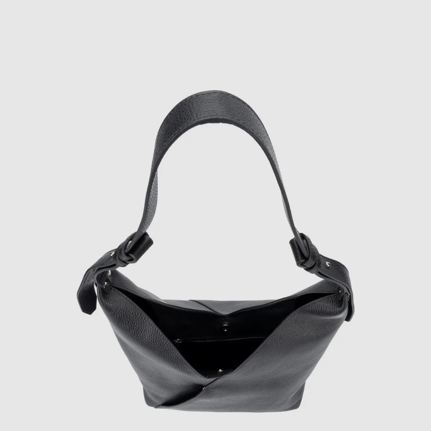 Accessories*Aquatalia Rimini Hobo Black